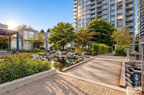 809-13750 100 Avenue, Surrey, BC 