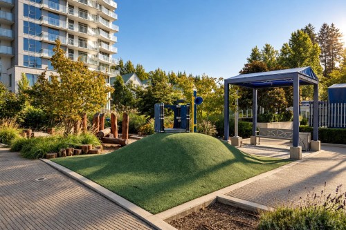 809-13750 100 Avenue, Surrey, BC 