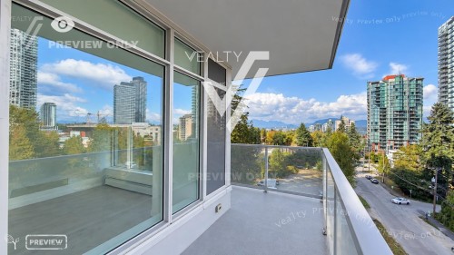 605-13350 Central Avenue, Surrey, BC 