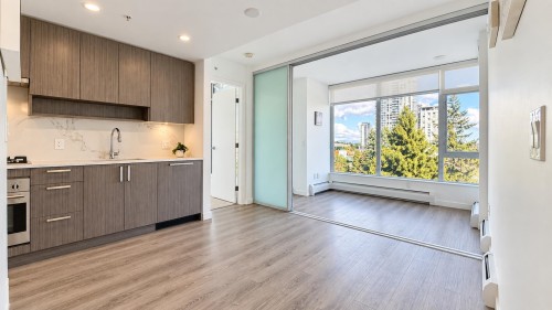 605-13350 Central Avenue, Surrey, BC 
