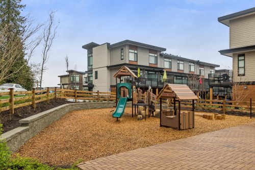 208-16488 64 Avenue, Surrey, BC 