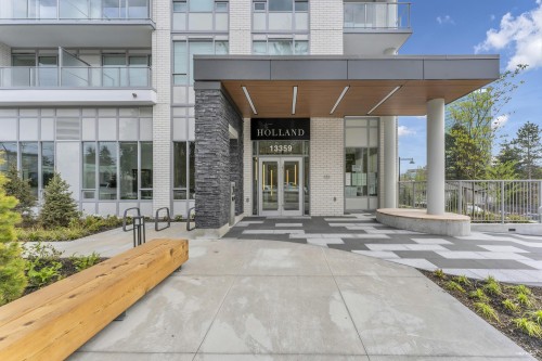 202-13359 Old Yale Road, Surrey, BC 