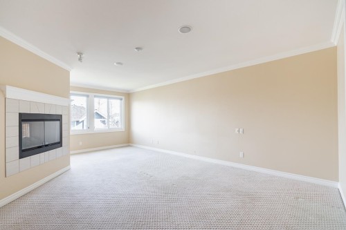73-15715 34 Avenue, Surrey, BC 
