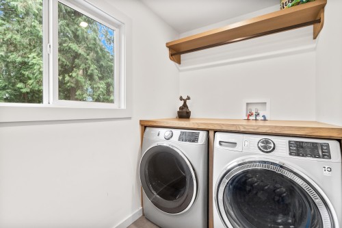 31648 Grove Avenue, Mission, BC 