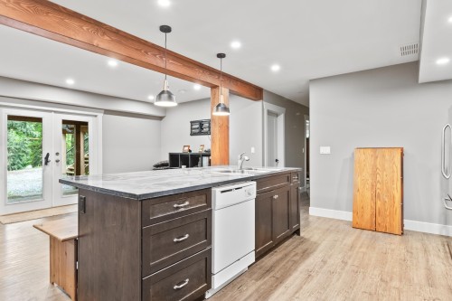 31648 Grove Avenue, Mission, BC 