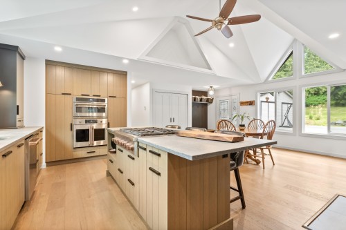 31648 Grove Avenue, Mission, BC 