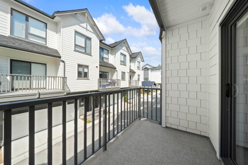 83-16358 90 Avenue, Surrey, BC 