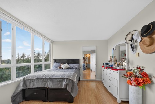 1502-10082 148 Street, Surrey, BC 
