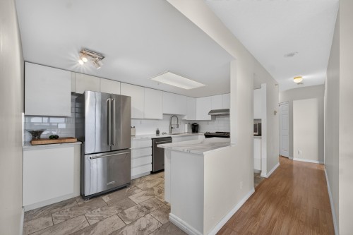1502-10082 148 Street, Surrey, BC 