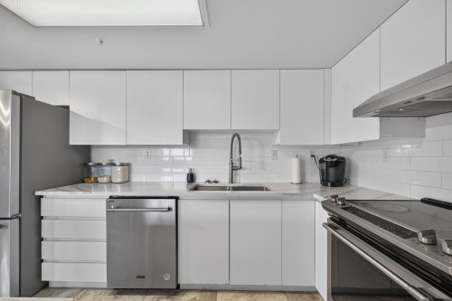 1502-10082 148 Street, Surrey, BC 