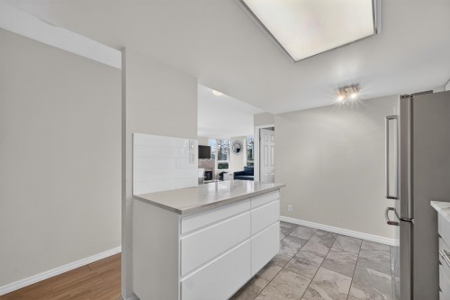 1502-10082 148 Street, Surrey, BC 