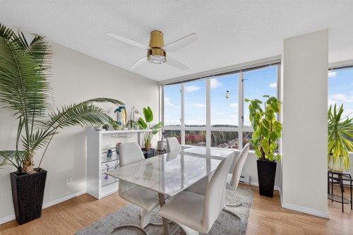 1502-10082 148 Street, Surrey, BC 