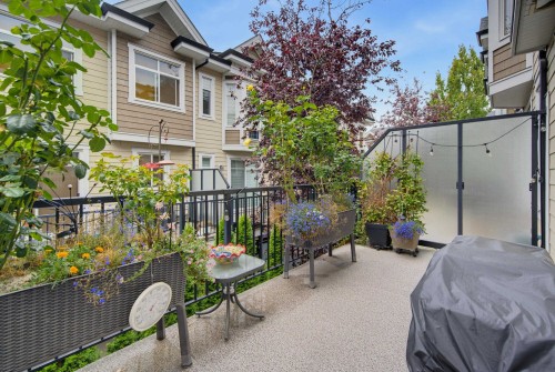 122-8068 207 Street, Langley, BC 