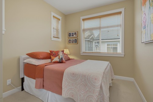 122-8068 207 Street, Langley, BC 