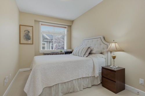 122-8068 207 Street, Langley, BC 