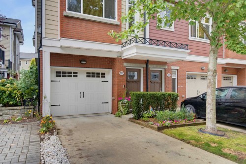 122-8068 207 Street, Langley, BC 