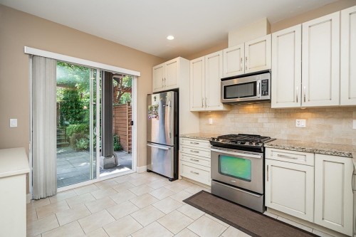 78-2979 156 Street, Surrey, BC 