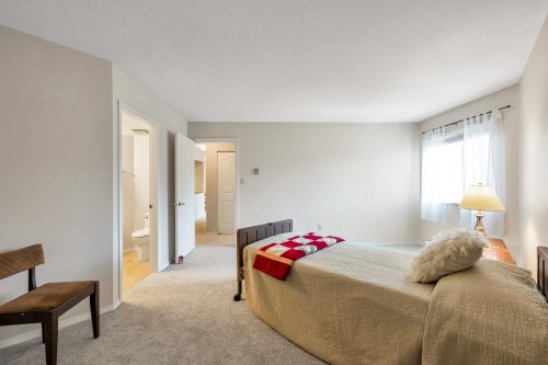 205-5360 205 Street, Langley, BC 