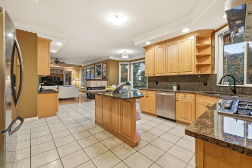 3528 Canterbury Drive, Surrey, BC 