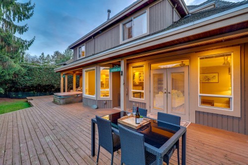 3528 Canterbury Drive, Surrey, BC 