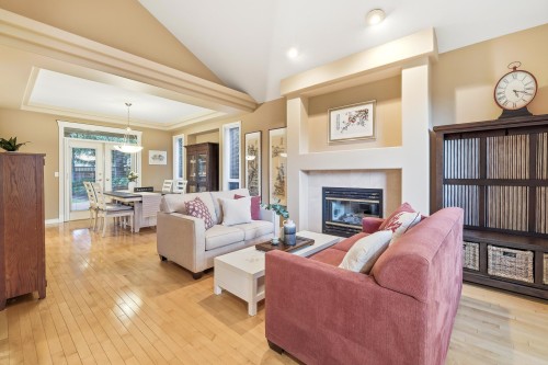 3528 Canterbury Drive, Surrey, BC 