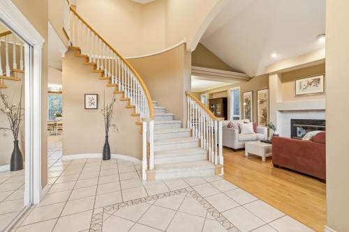 3528 Canterbury Drive, Surrey, BC 