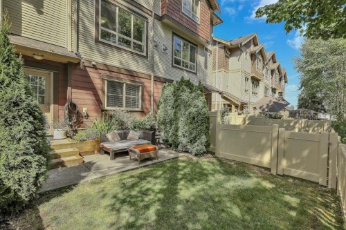21-19560 68 Avenue, Surrey, BC 
