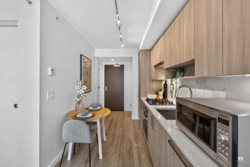 1115-13350 Central Avenue, Surrey, BC 