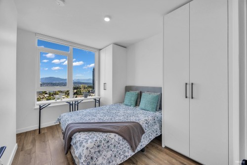 2202-13428 105 Avenue, Surrey, BC 