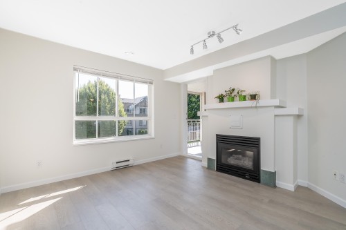 213-19750 64 Avenue, Langley, BC 