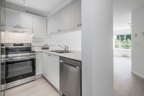 213-19750 64 Avenue, Langley, BC 