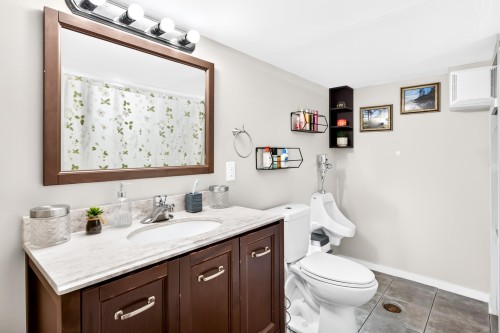 8134 Cedar Street, Mission, BC 