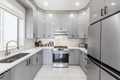 17018 57 Avenue, Surrey, BC 