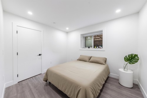 17018 57 Avenue, Surrey, BC 
