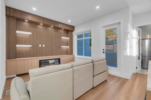 102-11410 139 Street, Surrey, BC 