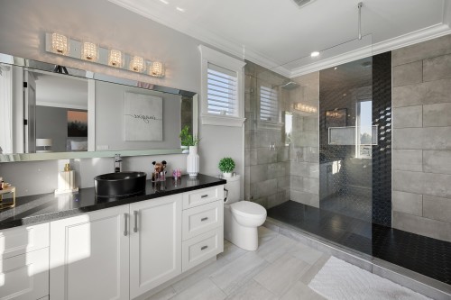 687 204Th Street, Langley, BC 