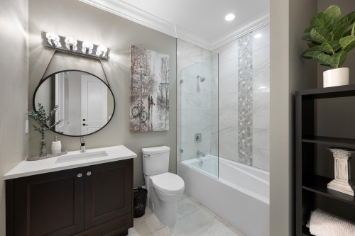 687 204Th Street, Langley, BC 