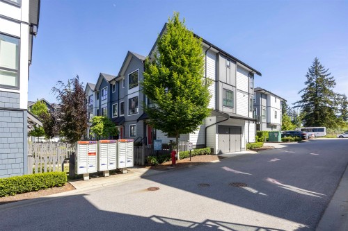 13-16760 25 Avenue, Surrey, BC 