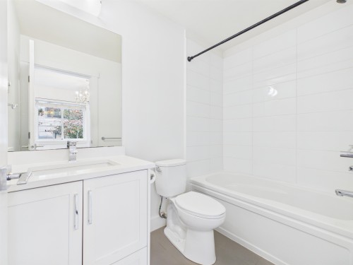13-16760 25 Avenue, Surrey, BC 