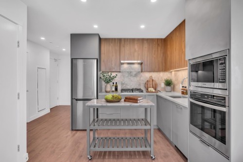 1107-13359 Old Yale Road, Surrey, BC 
