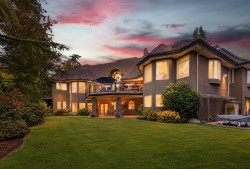 18638 54a Avenue  Surrey, BC V3S 8L5