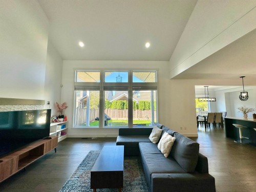 8455 207 Street , Langley, BC V1M 3X4 3