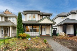 14858 58 Avenue Surrey, BC V3S 8W4