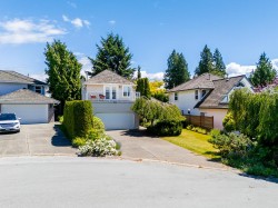954 160b Street Surrey, BC V4A 9A7