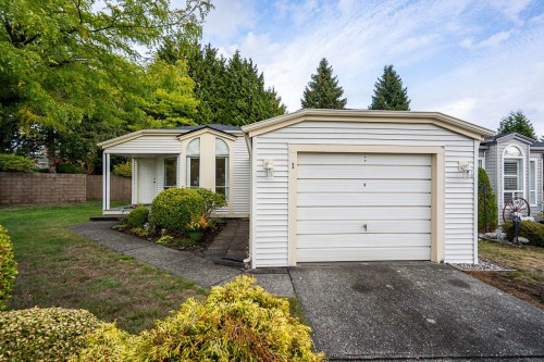 1-2345 Cranley Drive  Surrey, BC V4A 9G5