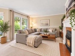 8-14834 100 Avenue Surrey, BC V3R 9A5