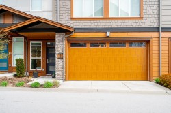 2-17033 Fraser Highway Surrey, BC V4N 6V2