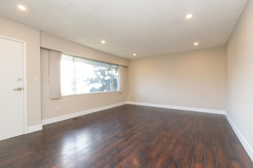 11875 82 Avenue , Delta, BC V4C 2C6 3