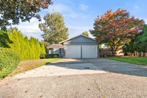 3752 Harwood Crescent  Abbotsford, BC V2S 7A6
