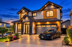 7667 155 Street Surrey, BC V3S 3P3